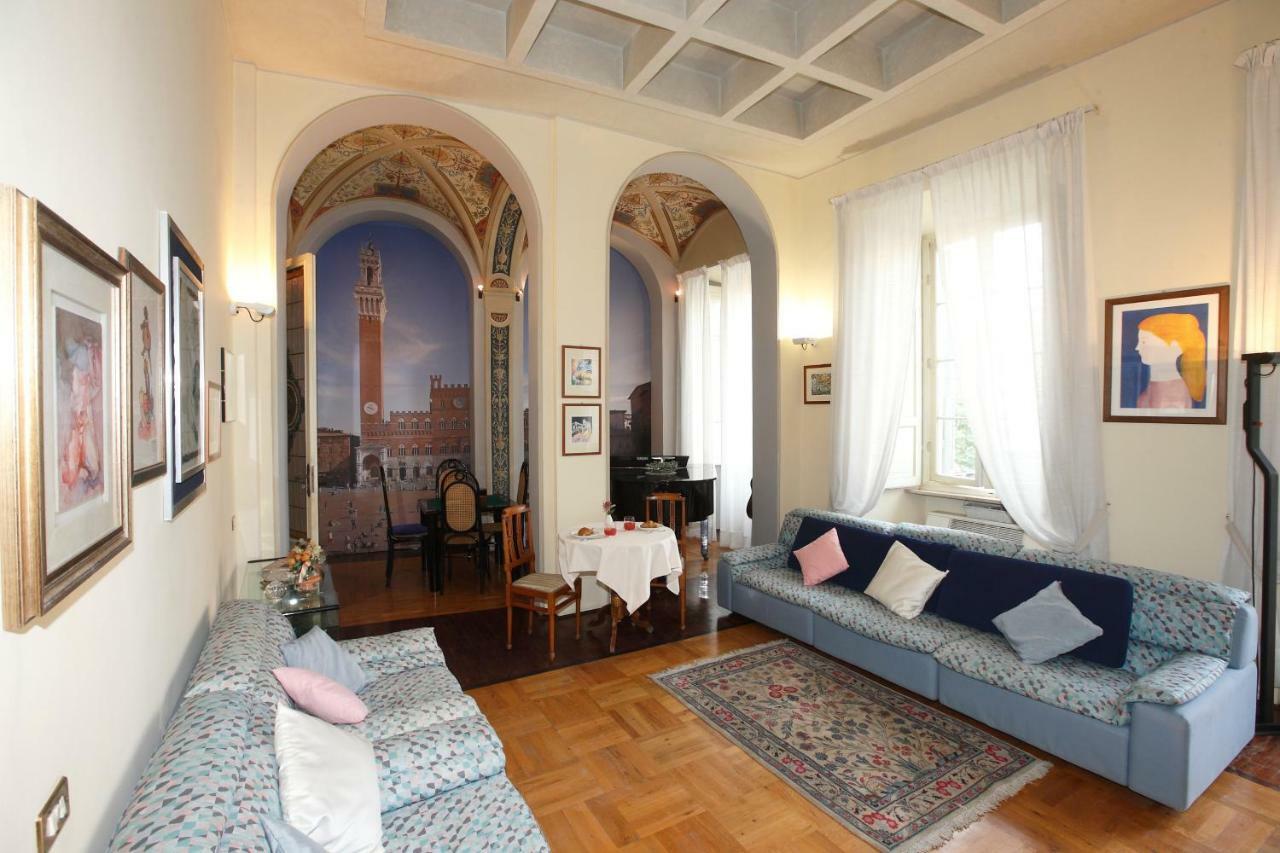 Residenza D'Epoca Montanini Bed and Breakfast Σιένα Εξωτερικό φωτογραφία