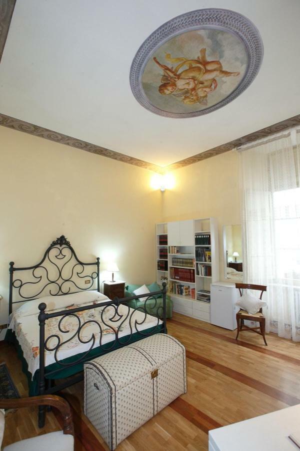 Residenza D'Epoca Montanini Bed and Breakfast Σιένα Εξωτερικό φωτογραφία