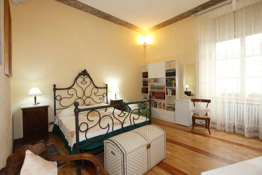 Residenza D'Epoca Montanini Bed and Breakfast Σιένα Εξωτερικό φωτογραφία